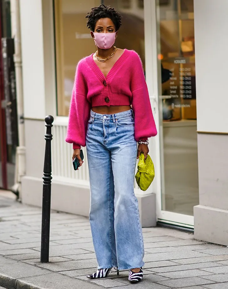 Best Outfit Ideas for People Under 5'5 (Men & Women)